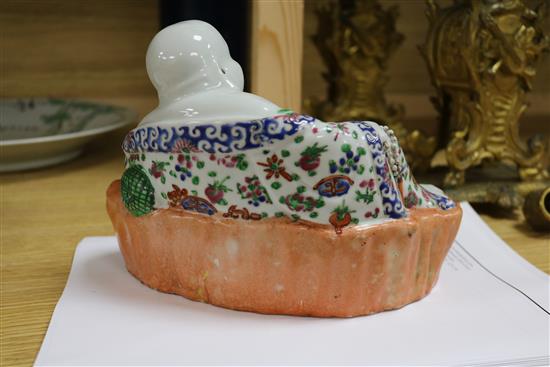 A Chinese famille rose dish, a figure of Budai and a bird plaque